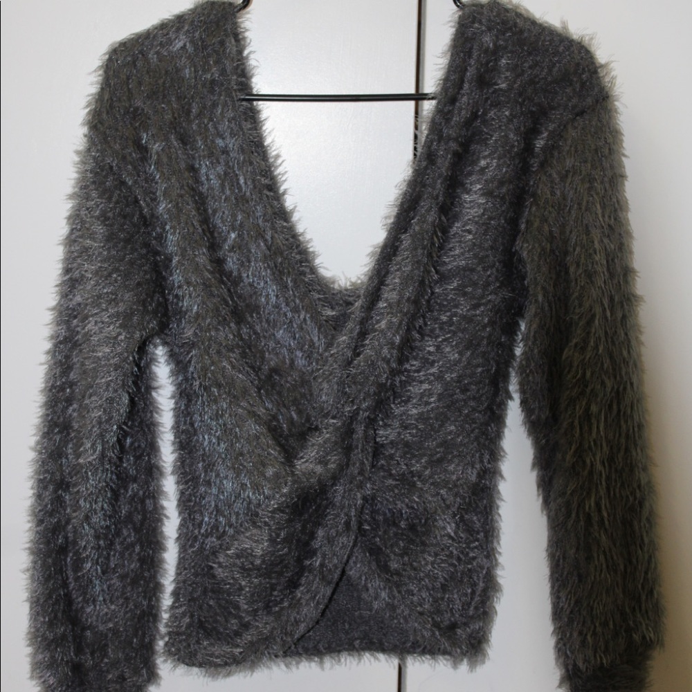 Lush twisted back sweater top